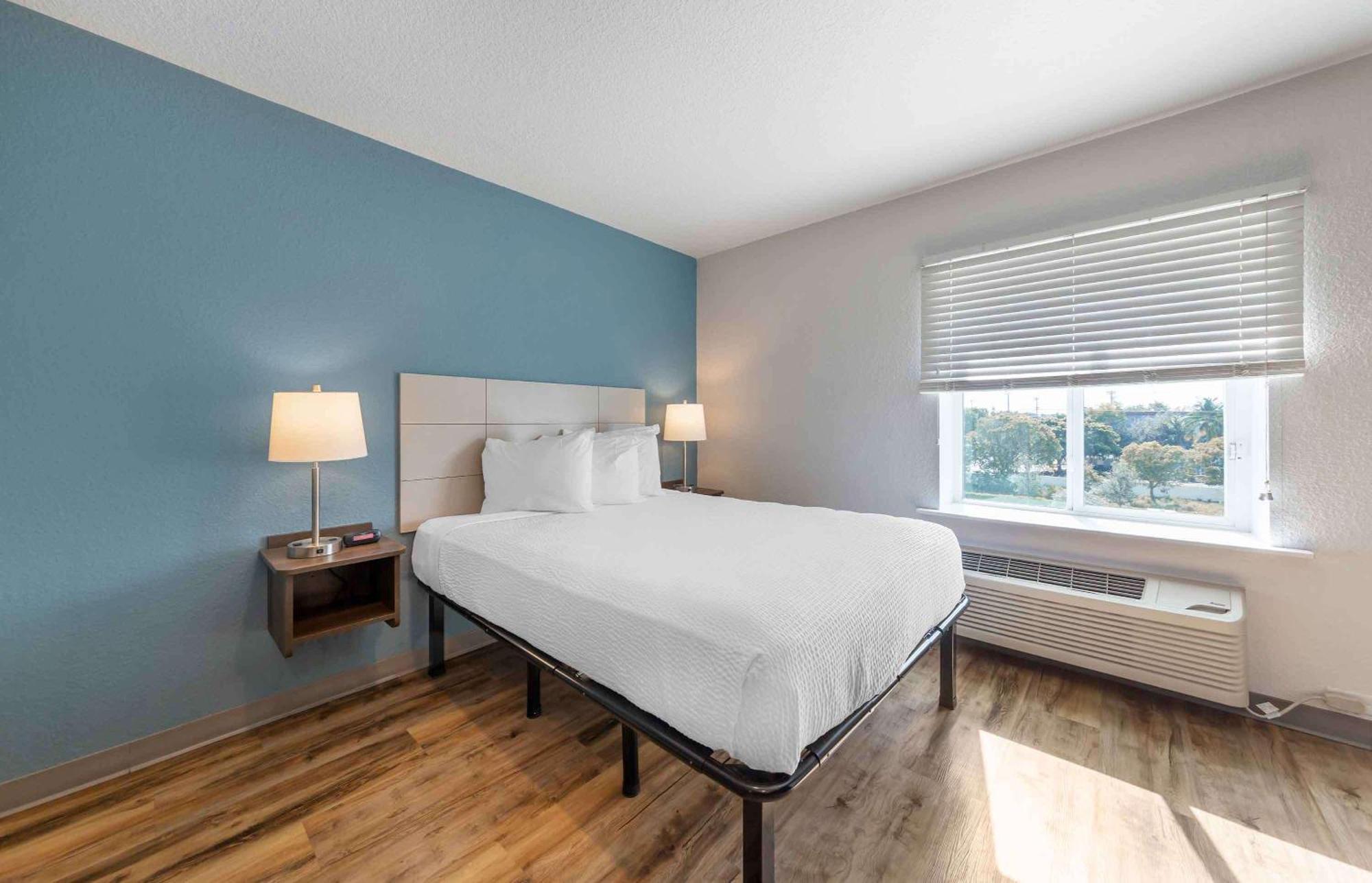 Extended Stay America Select Suites - Deerfield Beach Buitenkant foto
